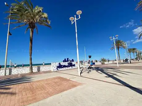 Photo de Platja Nord Pobla de Farnals