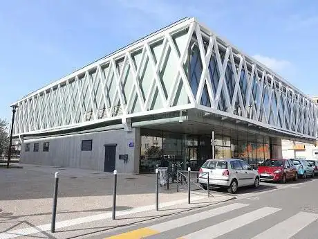 Photo de Médiathèque Romain-Rolland