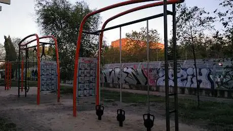 Photo de Ãrea deportiva - Zona de calistenia