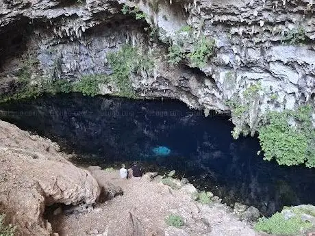 Photo de Finike Suluin Mağarası