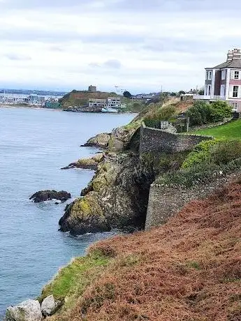 Howth Pier Park