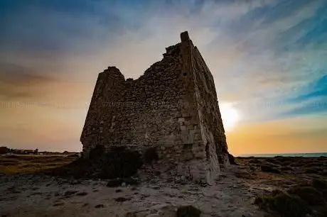Photo de Marina piccola (Torre sgarrata )