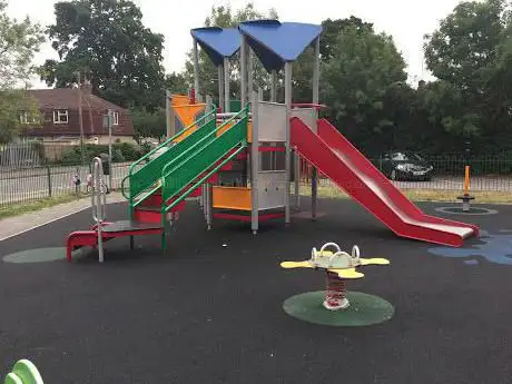 Photo de Ashridge Park Play Area