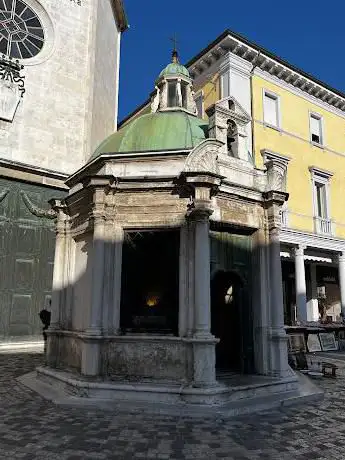 Photo de Tempietto of Sant'Antonio