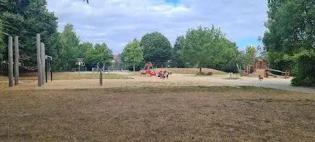 Photo de Spielplatz Südstadt