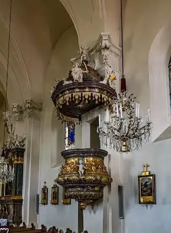Photo de Kirche hl. Maria Magdalena