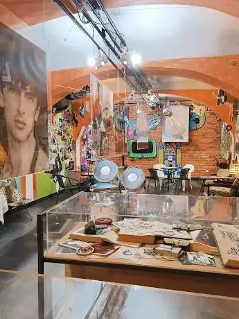 Photo de New Wave Rock and Roll Museum