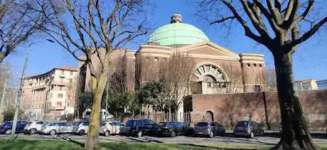 Photo de Church of Saint Michael Archangel and Saint Rita