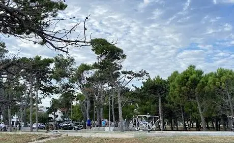 Photo de Playground Sabunike
