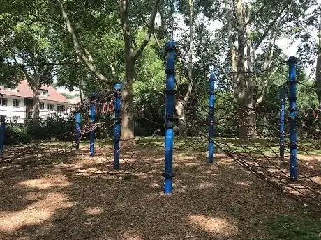 Photo de Spielplatz