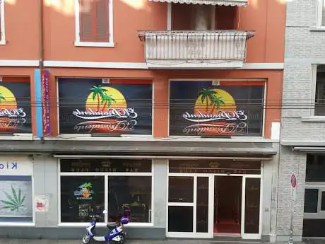 Photo de El Presidente Bar & Disco