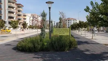 Photo de Şahinbey Belediyesi Bülbülzade Mahallesi Semt Parkı
