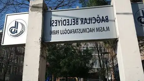 Photo de BAĞCILAR BELEDİYESİ M.ASIM HACIMUSTAFAOĞLU PARKI