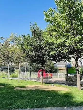 Photo de Square de l'Abbé Pierre