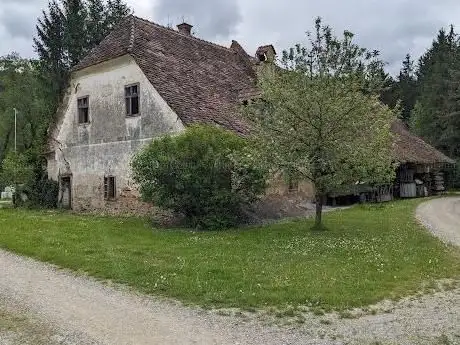 Photo de Schloss Stadl an der Raab