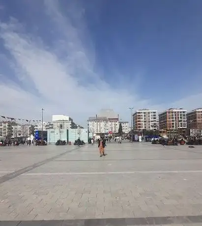 Photo de BAĞCILAR MEYDANI VE PARKI