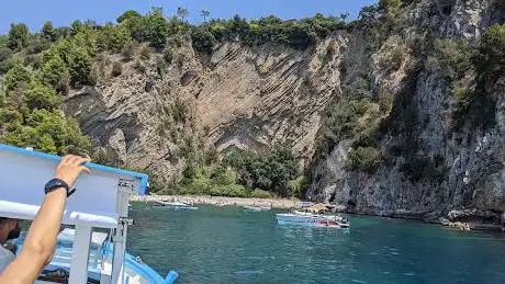 Photo de Cilento Coast Company® - Escursioni in barca a Palinuro