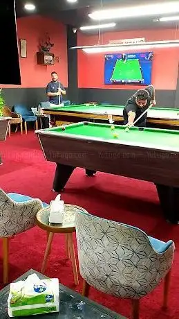 Photo de Shark Pool