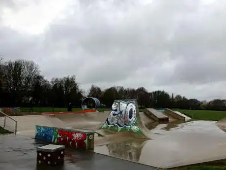 Photo de Cozenton wheel park
