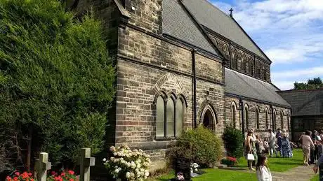 Photo de St Peter's Church Oughtrington