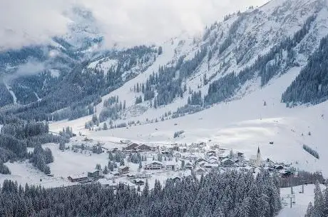 Photo de Tiroler Zugspitz Arena - Tourismusbüro Berwang