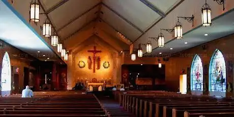 Photo de Holy Name of Mary RC Church