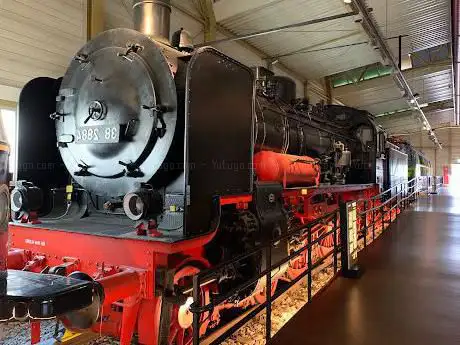 Photo de Deutsche Bahn Railroad Museum Hall 2