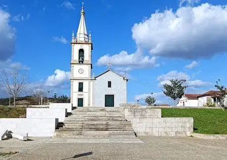 Photo de Igreja Paroquial (Antiga) de São Pedro da Sobreira