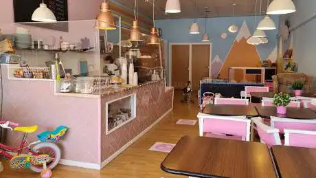 Photo de Carmen's Family Coffee House