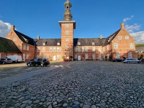 Photo of Schloss vor Husum