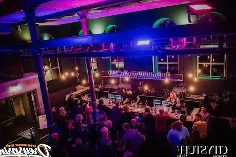 Photo de Dreyspring Bar - Live Music & Drinks