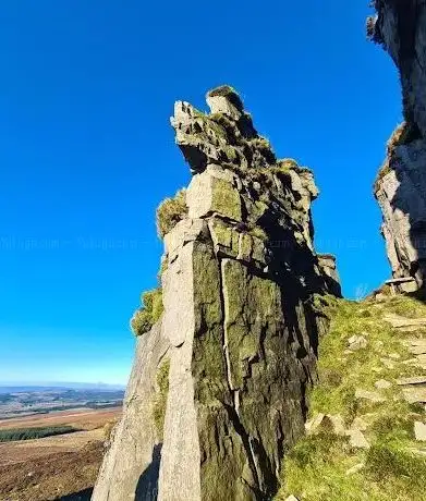 Photo de Mullaghgarve Mass Rock (Sliabh An Iarainn)