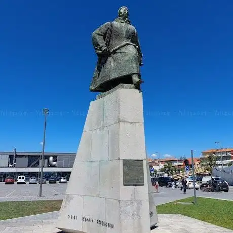 Photo de Estátua de João Álvares Fagundes