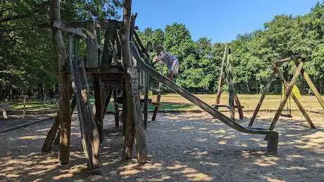 Photo de Speelplein Paalbos - Ter Lo