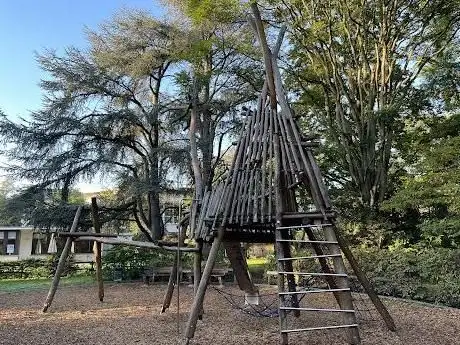 Photo de Spielplatz Linsenberg