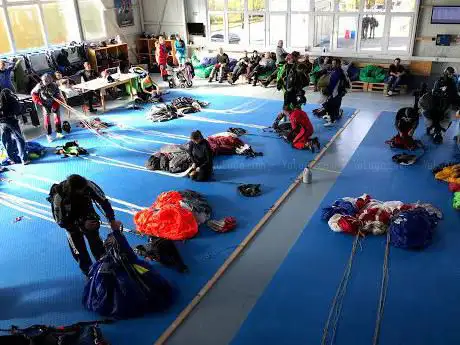Photo de Skydiving Sky-Fun GmbH / Skydive Binz