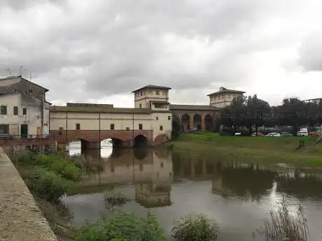 Photo de Il Ponte Mediceo