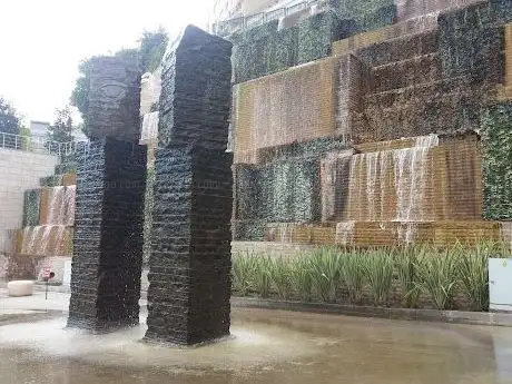 Photo de Yüzüncü Yıl Parkı