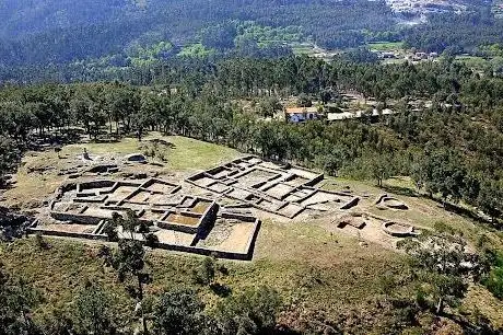 Photo de Castro do Monte Padrão