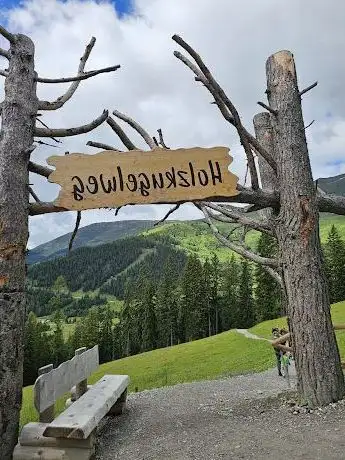 Photo de Holzkugelweg Serfaus