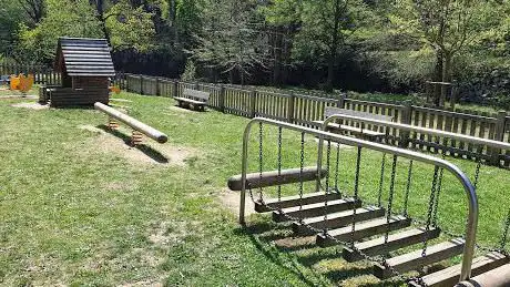 Photo de Aire de jeux pour enfants