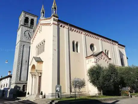 Photo de Chiesa di Sant'Andrea Apostolo