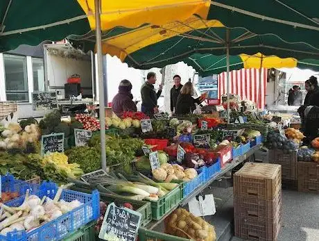 Photo de Farmers’ open air market