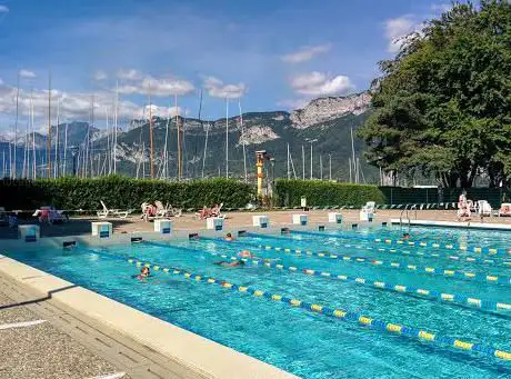 Photo de Outdoor pool Marquisats