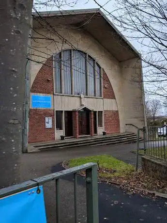 Photo de Our Lady Queen of Peace R C Church