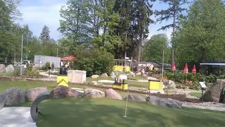 Photo de Norrköpings Äventyrsgolf