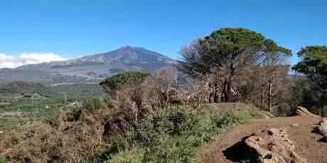 Photo de Etna - Monti Rossi