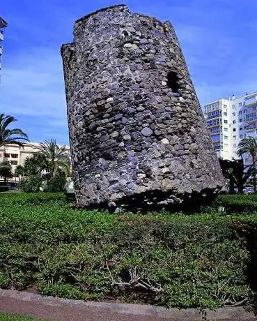 Photo de Torre Ladeada