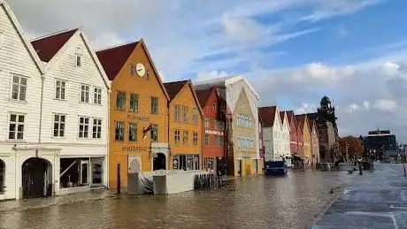 Photo de Bryggen Hansa Quarter