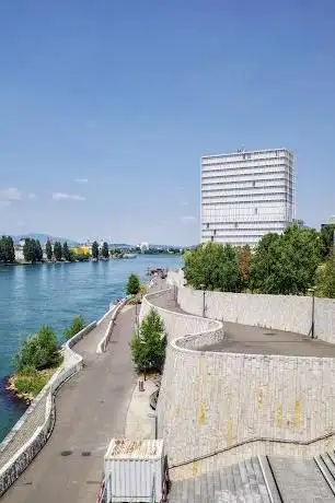 Photo of Elsässerrheinweg